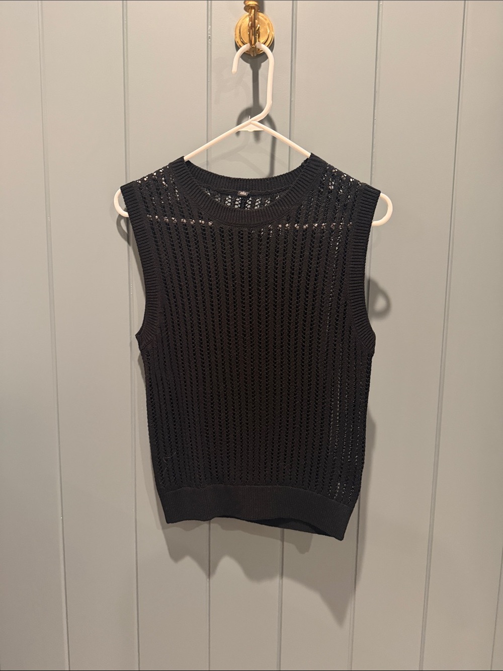 Uniqlo Black Open-Knit Sleeveless Tank